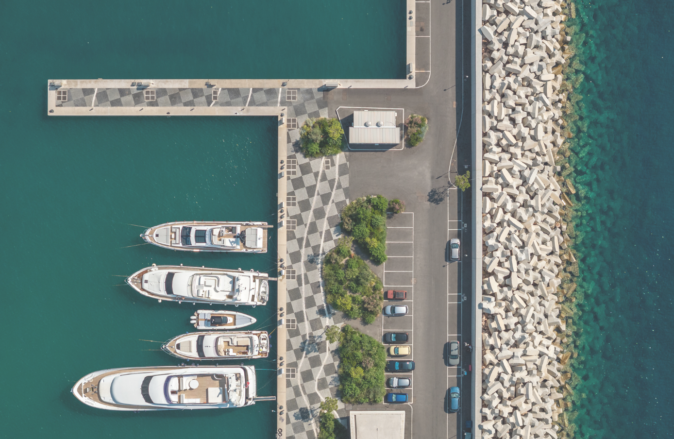 SU TOPSCAPE 63 ASTIR MARINA