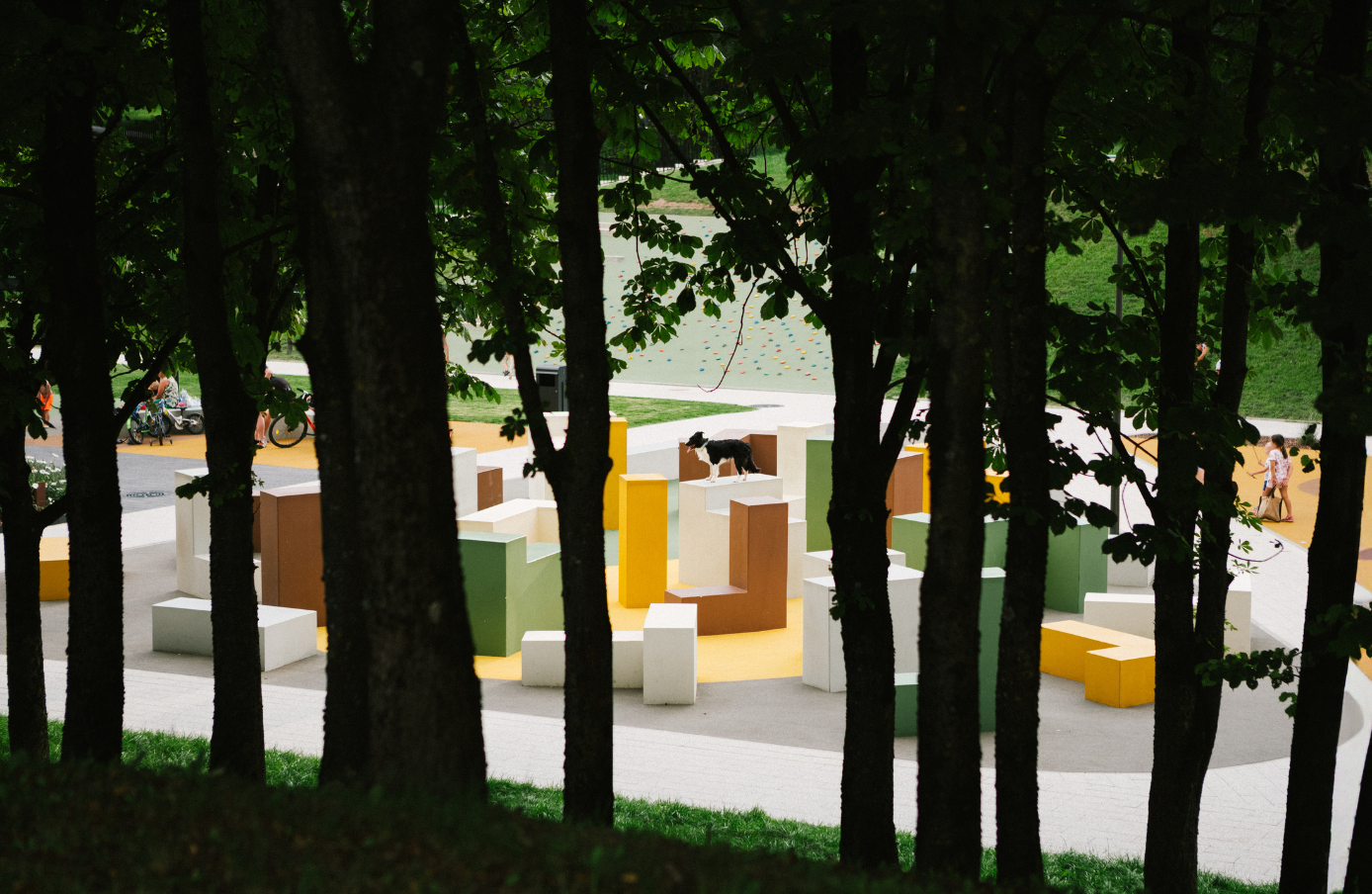 KOVO 11 PARK SU TOPSCAPE 63