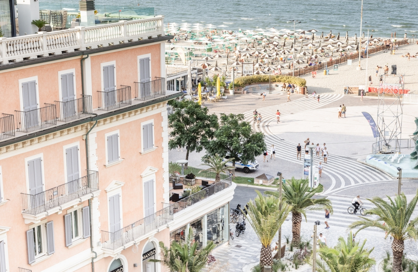 viale ceccarini