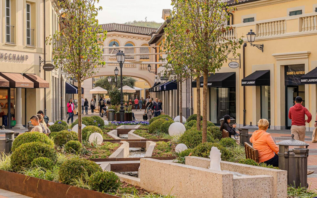 SU TOPSCAPE 64 SERRAVALLE GARDENS