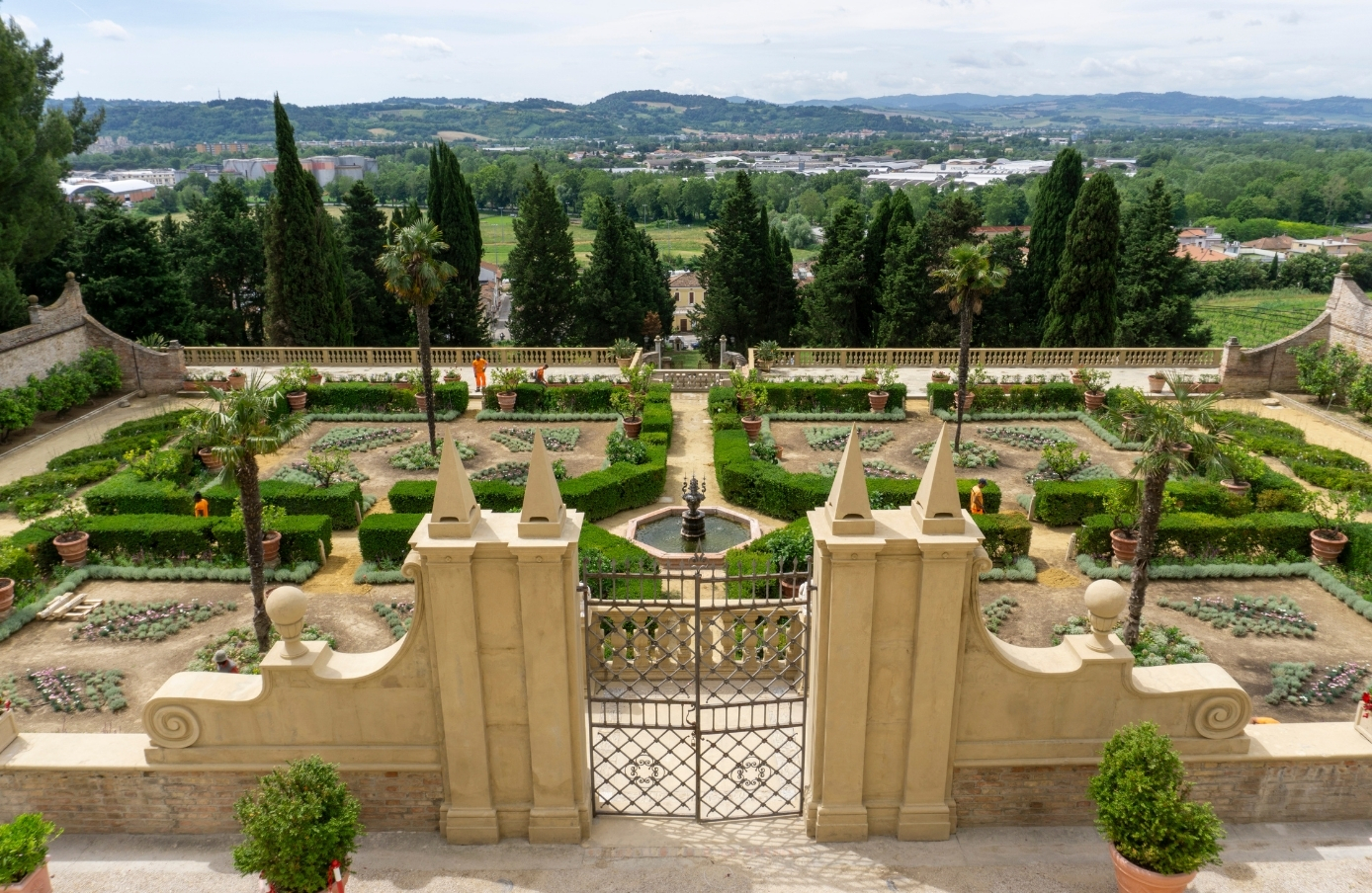 SU GIARDINO ITALIANO 13: VILLA CAPRILE