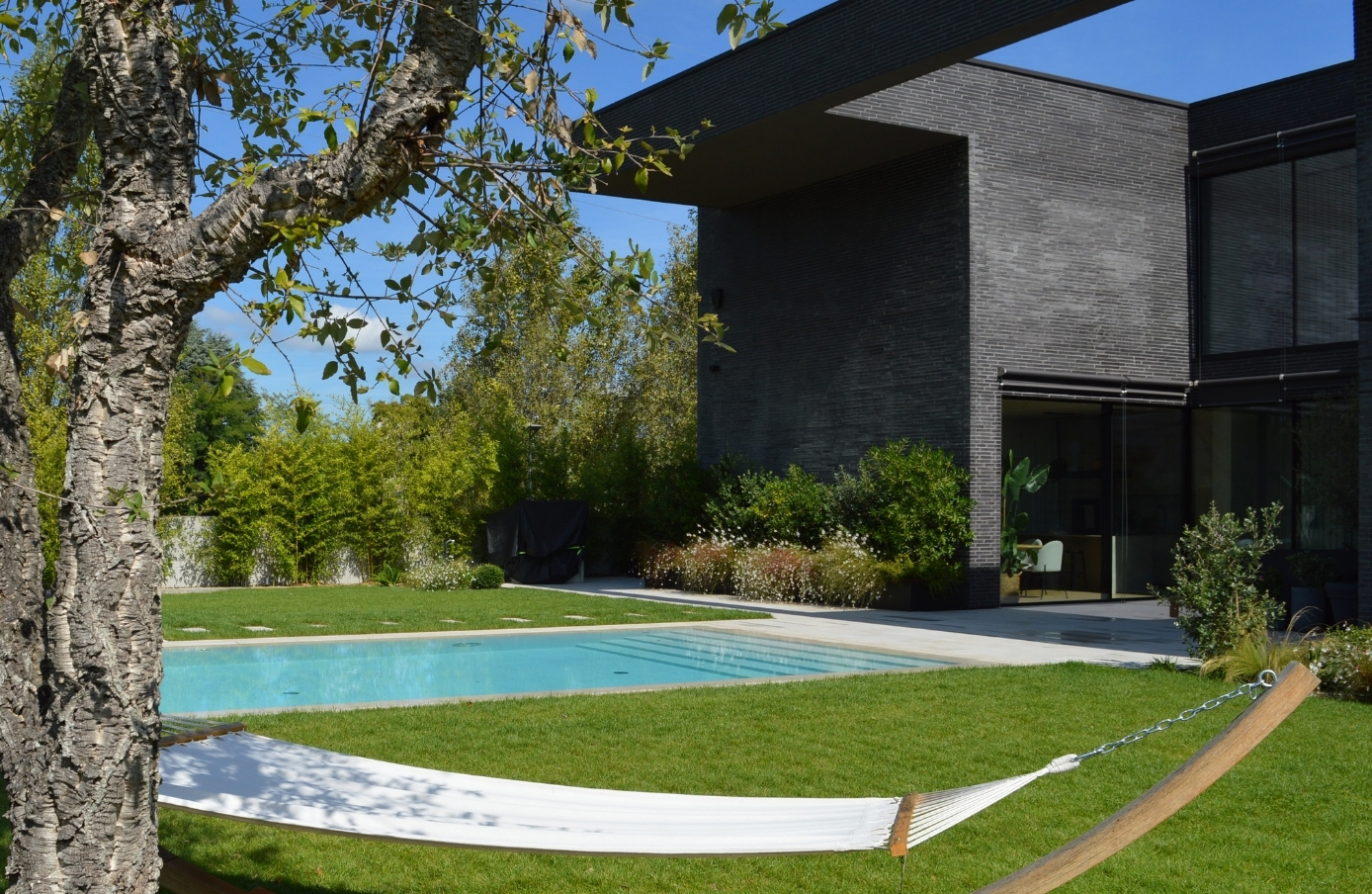 SU GIARDINO ITALIANO 13: JESOLO – L’ELEGANZA DEL CONTRASTO